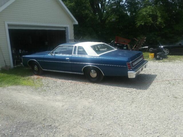 1977 Blue Ford LTD II
