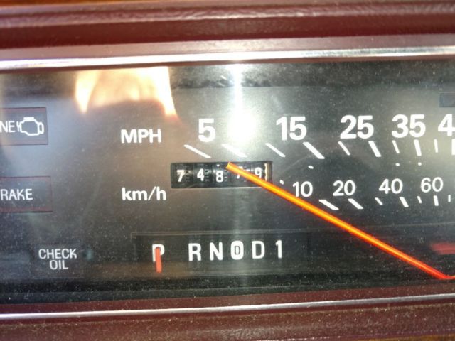 1988 Gray Ford Crown Victoria Wagon