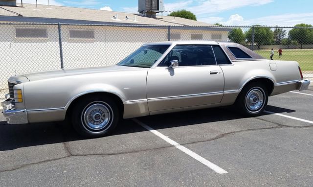 1978 champane Ford LTD II "incognito Thunderbird" Coupe