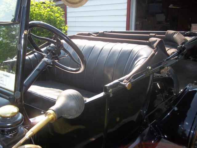 1925 Black Ford Model T Convertible