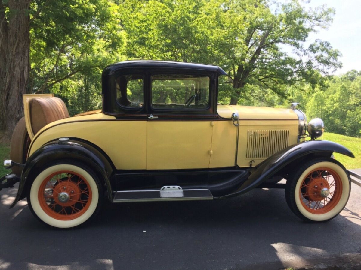 1930 Yellow Ford Model A Coupe