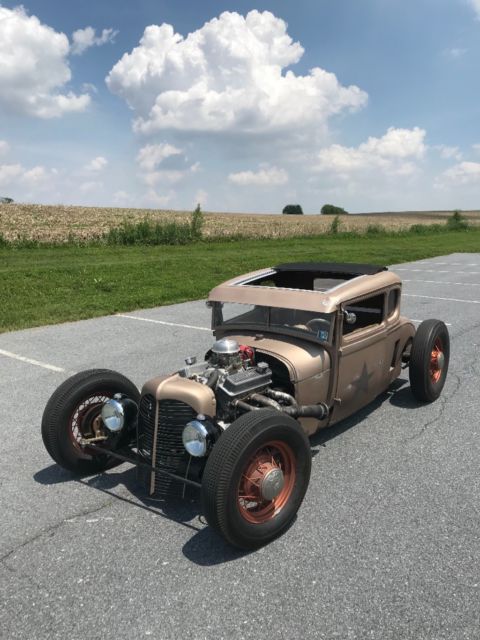 1929 Brown Ford Model A Coupe