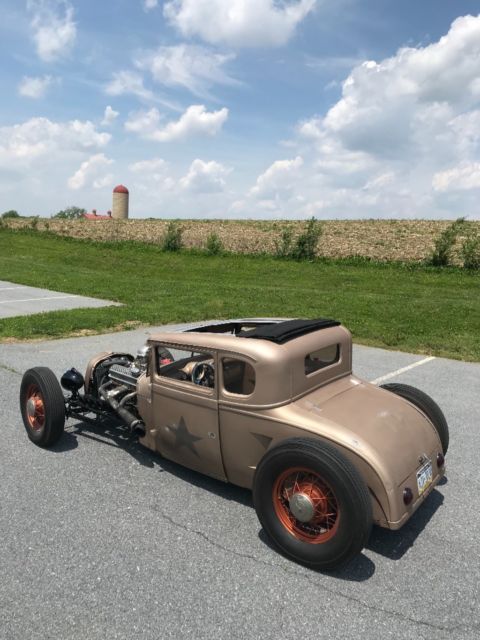 1929 Brown Ford Model A Coupe