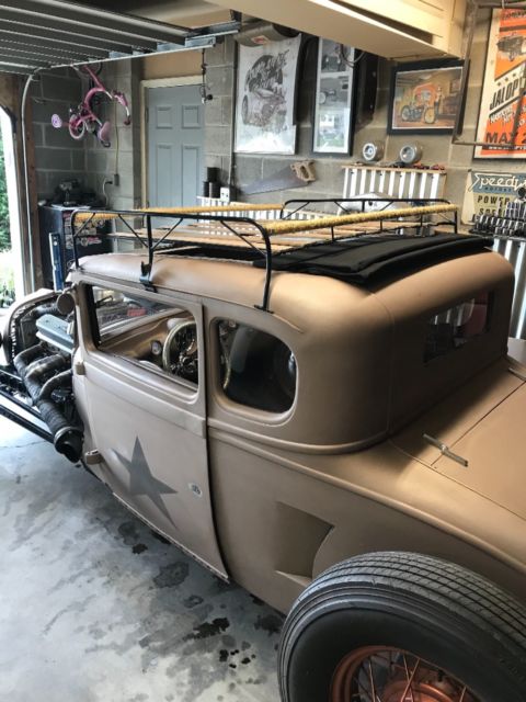 1929 Brown Ford Model A Coupe