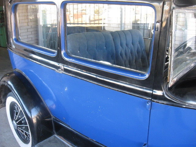 1930 Black &amp- Blue Ford Model A Tudor