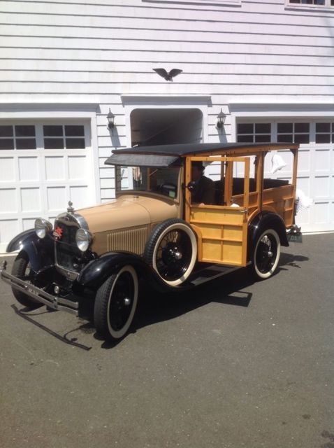 1929 Beige Ford Model A Wood wagon