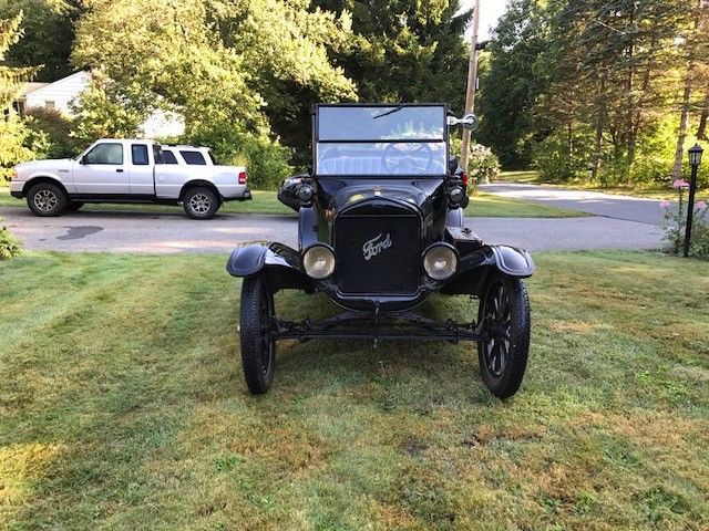 1924 Black Ford Model T Convertible