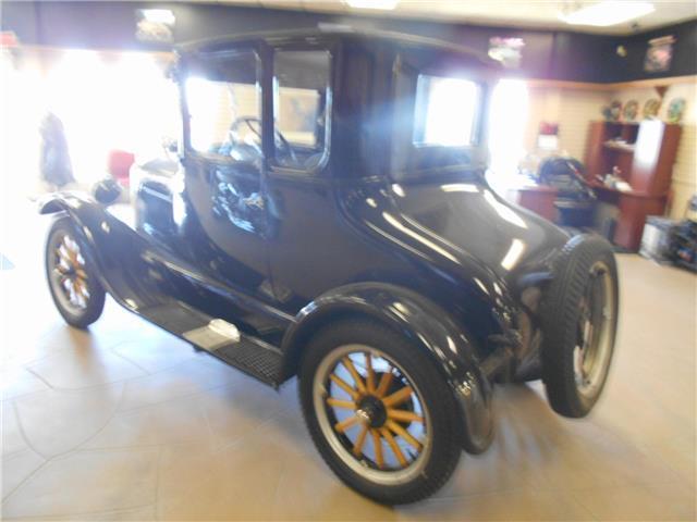 1926 Black Ford Model T --