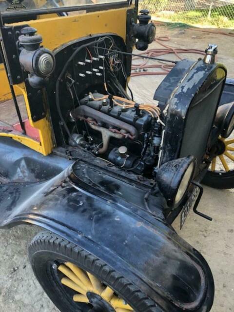 1923 Yellow Ford Model T