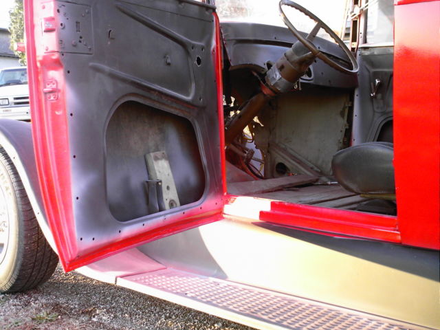 1927 Red Ford Model T 2 door coupe
