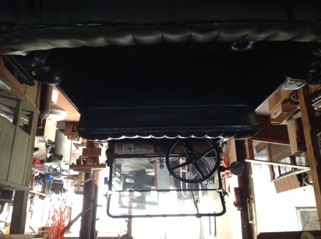 1922 Black Ford Model T touring