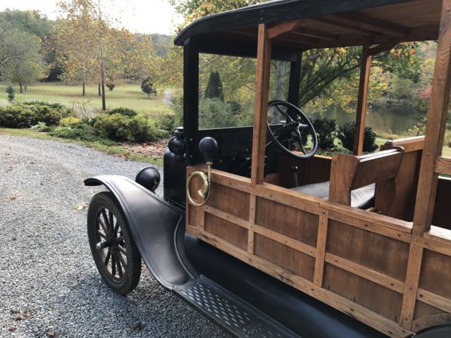 1919 Ford Model T