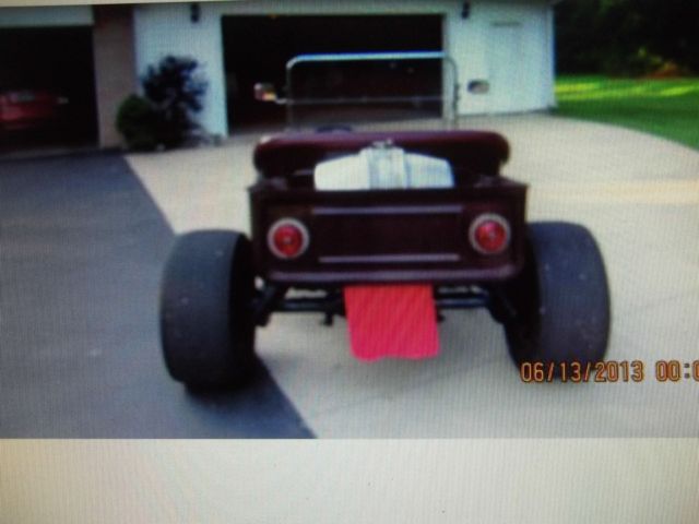 1923 Maroon Ford Model T