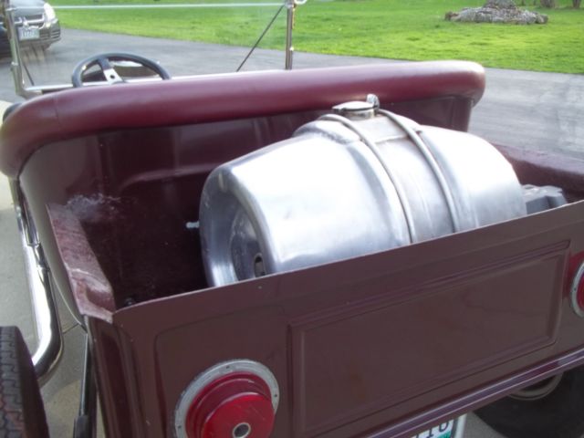 1923 Maroon Ford Model T