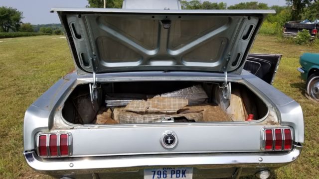 1964 Silver Ford Mustang Coupe