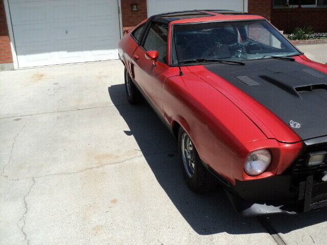 1978 Orange Ford Mustang T-TOP
