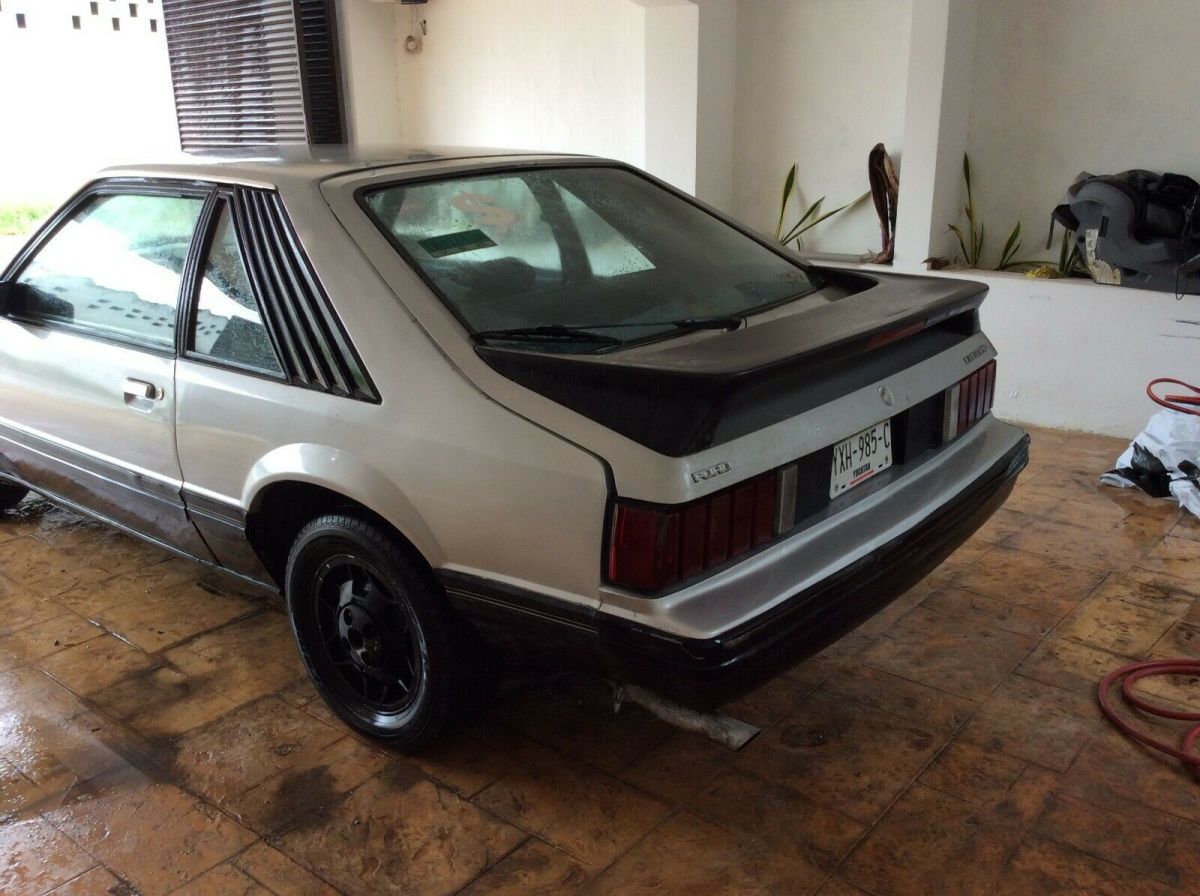 1979 Silver Ford Mustang Fastback