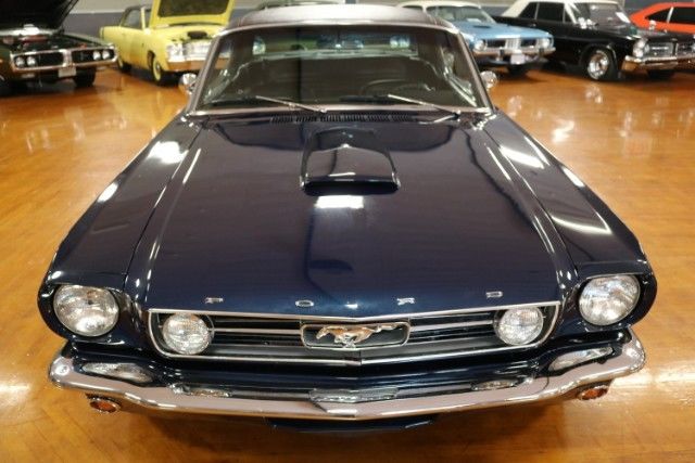 1966 Blue Ford Mustang --