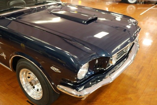 1966 Blue Ford Mustang --