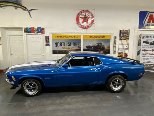 1970 Blue Ford Mustang 2 Door