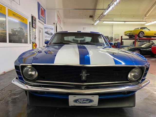 1970 Blue Ford Mustang 2 Door