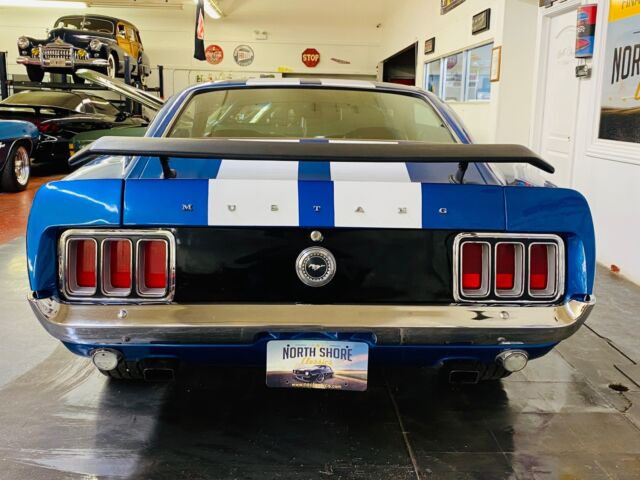 1970 Blue Ford Mustang 2 Door