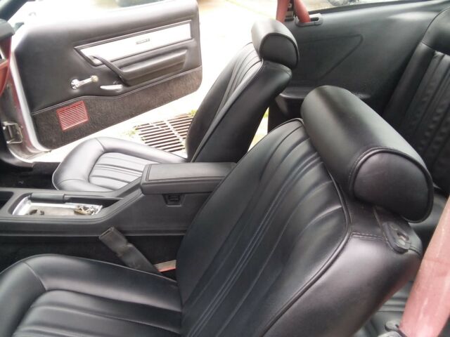 1977 White Ford Mustang Hatchback