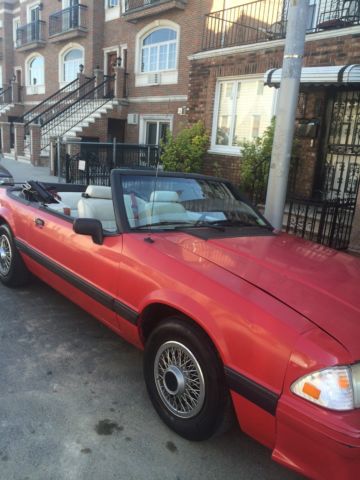 1992 Green Ford Mustang Coupe