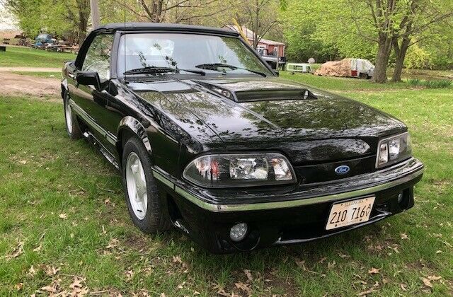 1986 Black Ford Mustang Convertible