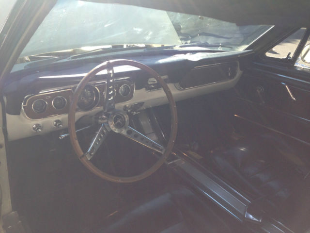 1966 WIMBLEDON WHITE Ford Mustang Convertible