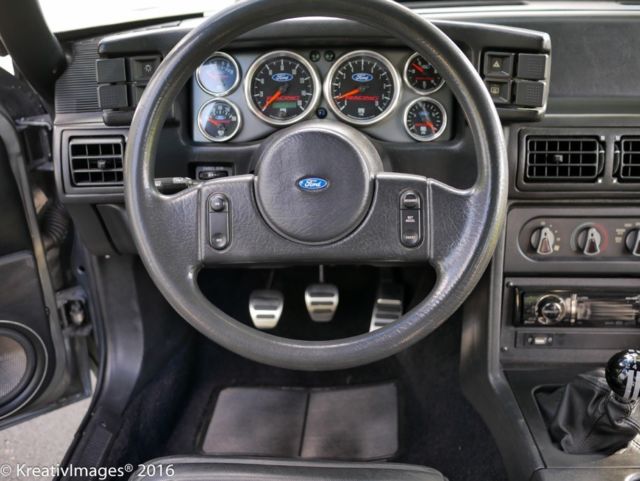 1989 Gray Ford Mustang Coupe