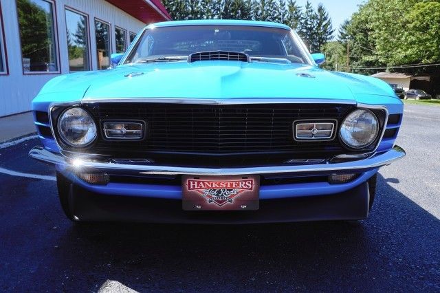 1970 Blue Ford Mustang --