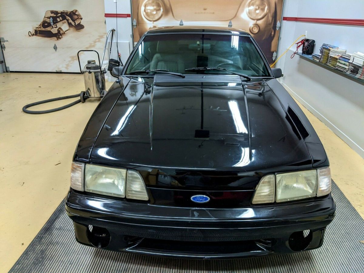 1988 Black Ford Mustang Coupe