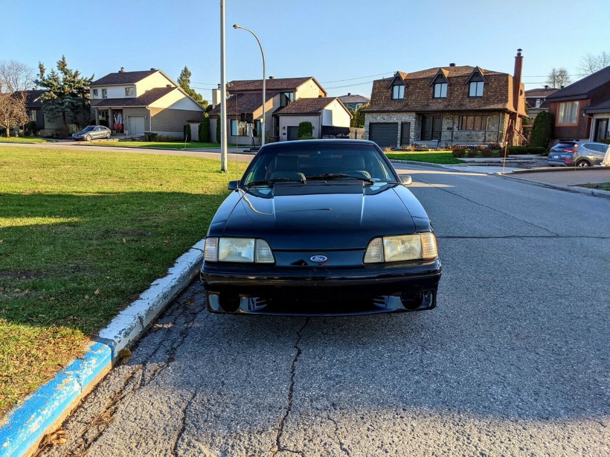 1988 Black Ford Mustang Coupe