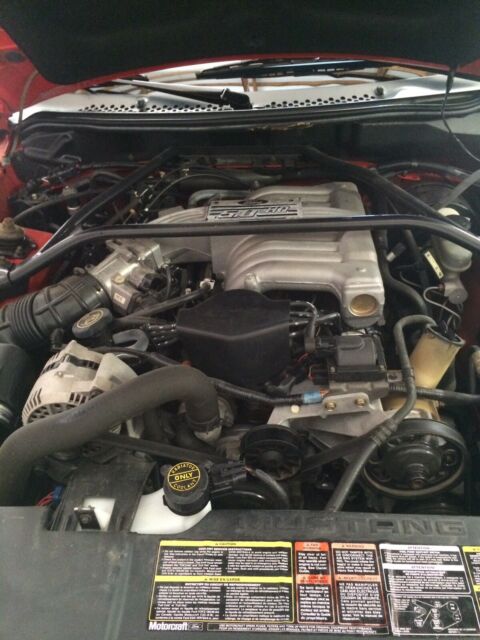 1989 White Ford Mustang Convertible