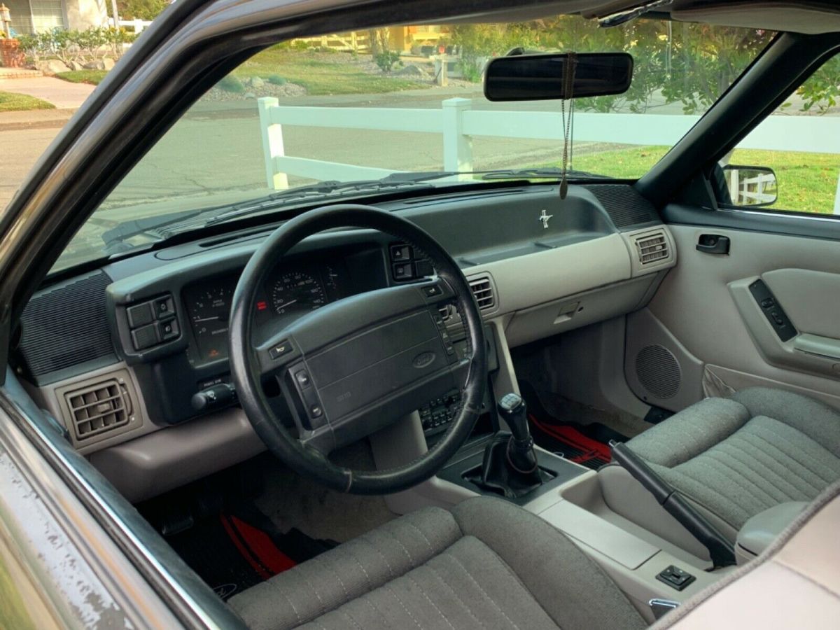 1991 Ford Mustang Fastback