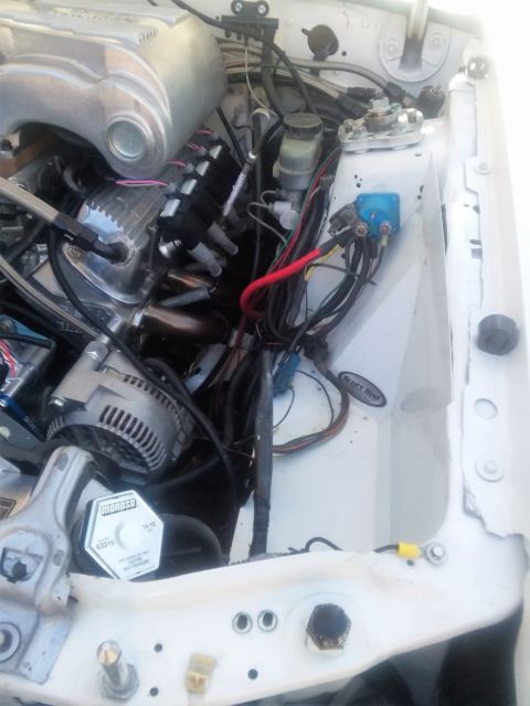 1993 White Ford Mustang Coupe