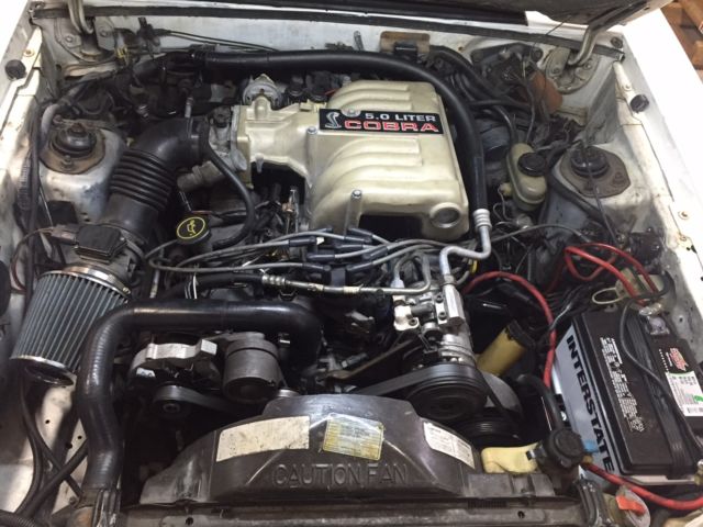 1989 White Ford Mustang