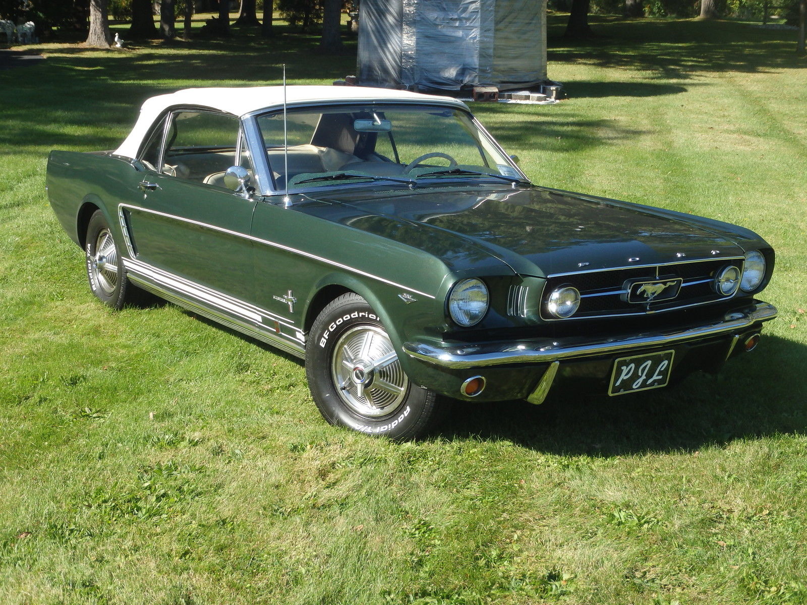 1965 Dark Green Metalic Ford Mustang Convertible