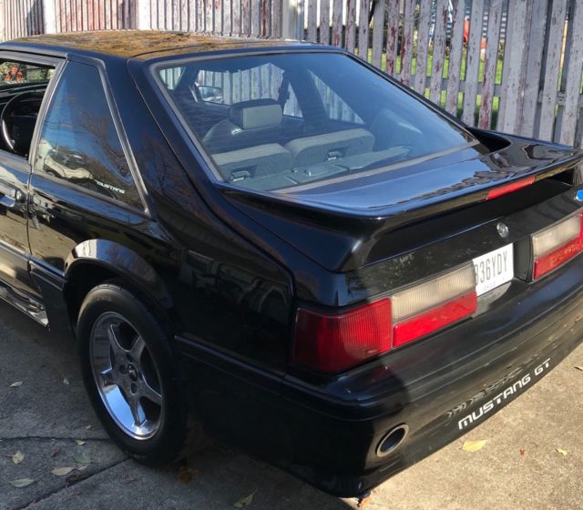 1991 Black Ford Mustang
