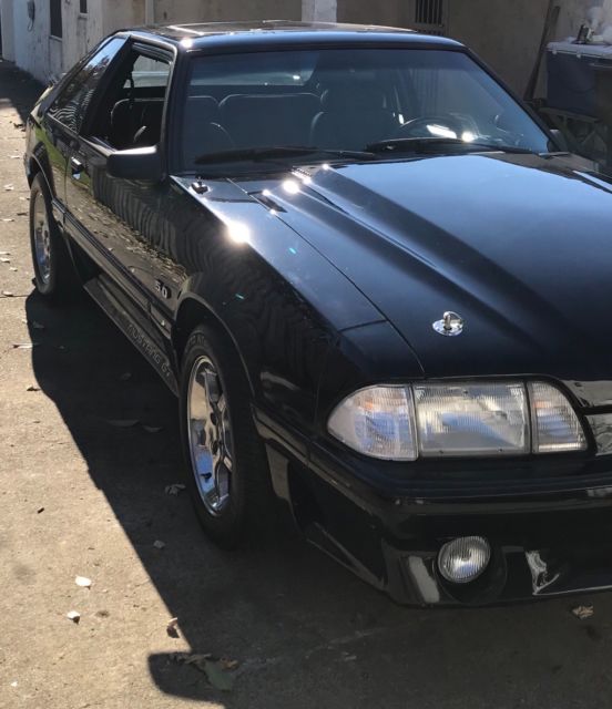 1991 Black Ford Mustang