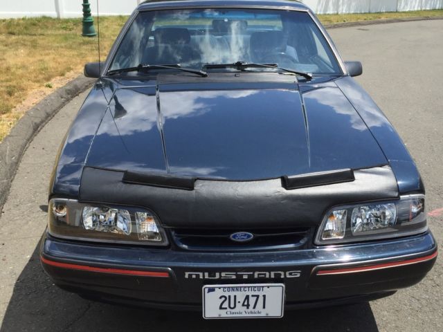 1988 White Ford Mustang Hatchback