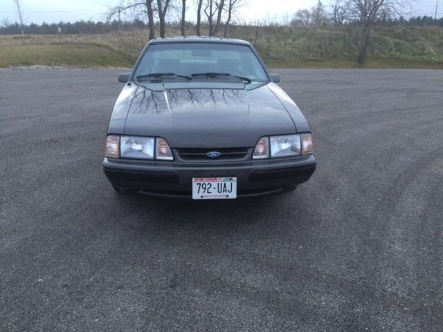 1990 Gray Ford Mustang Coupe