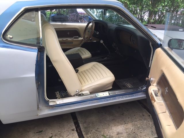 1970 midnight bright blue metallic Ford Mustang