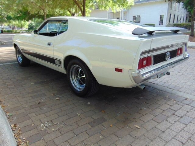 1973 Yellow Ford Mustang Coupe