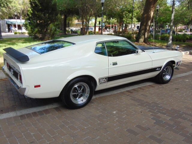 1973 Yellow Ford Mustang Coupe