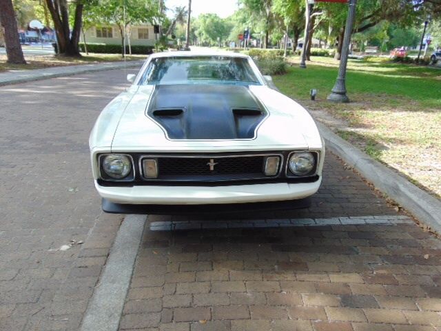 1973 Yellow Ford Mustang Coupe
