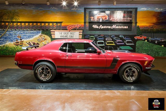 1970 Red Ford Mustang --