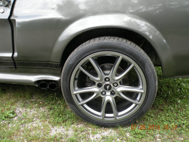 1967 PEPPER GRAY METALLIC Ford Mustang