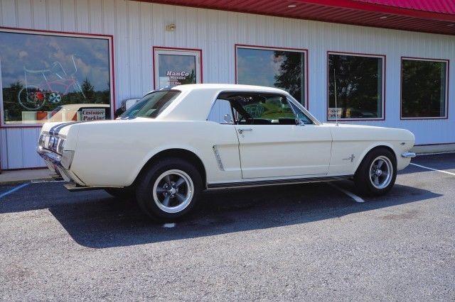 1965 White Ford Mustang --
